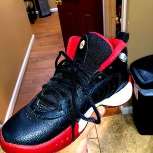 Air Jordans Red color